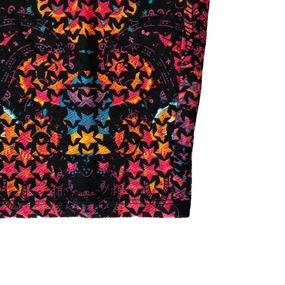 LLR Cassie Sm Black with Pink + Orange Stars - Picture 3 of 3